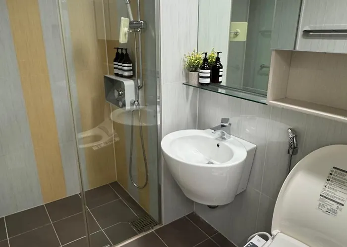Station Studio-city View 4*